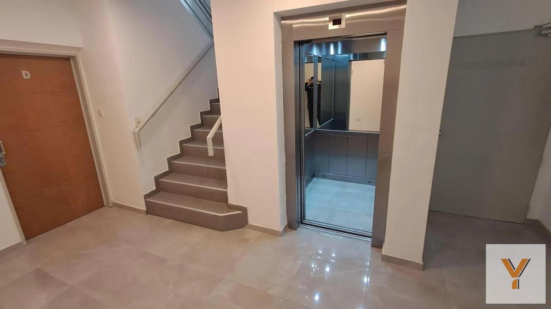 Departamento en Alquiler - 2 Dormitorios 2 Baños - 68mts - Villa Devoto
