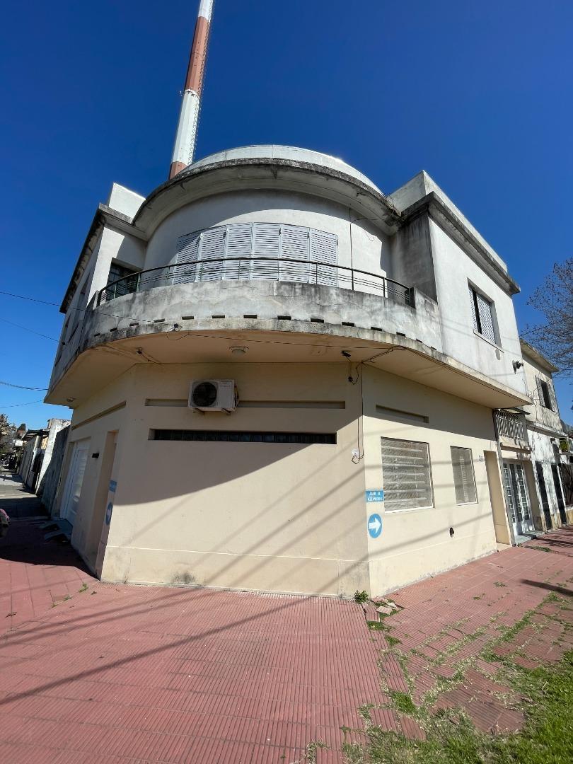 Departamento PH en Remedios de Escalada, Lanús