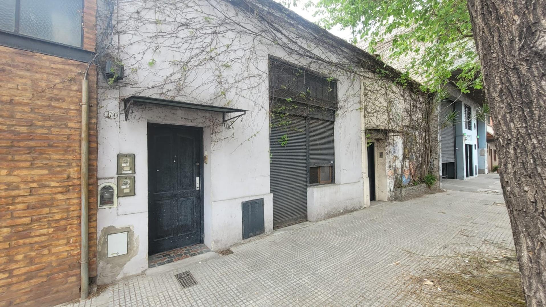 BUCARELLI 1177 - PARQUE CHAS - LOTE APTO 1235 M2!