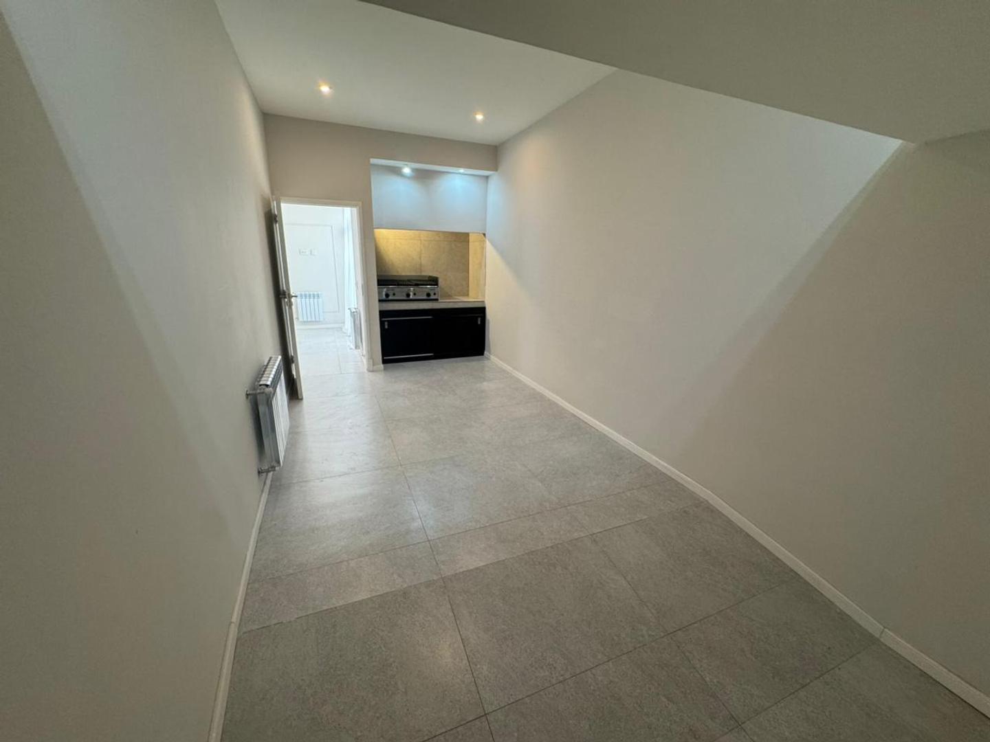 Depto Tipo Casa en Venta de Monoambiente