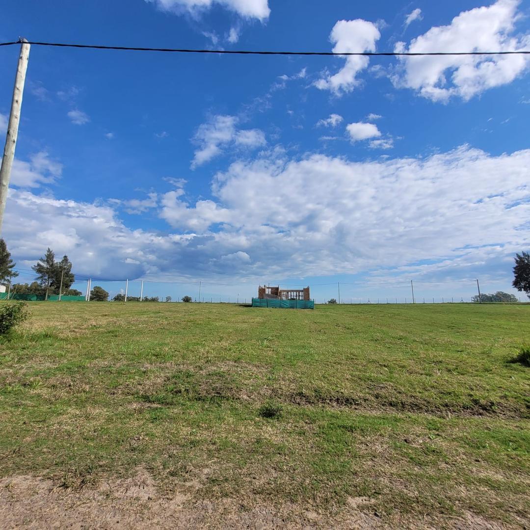 Terreno en venta, en barrio privado Estancia Paraiso