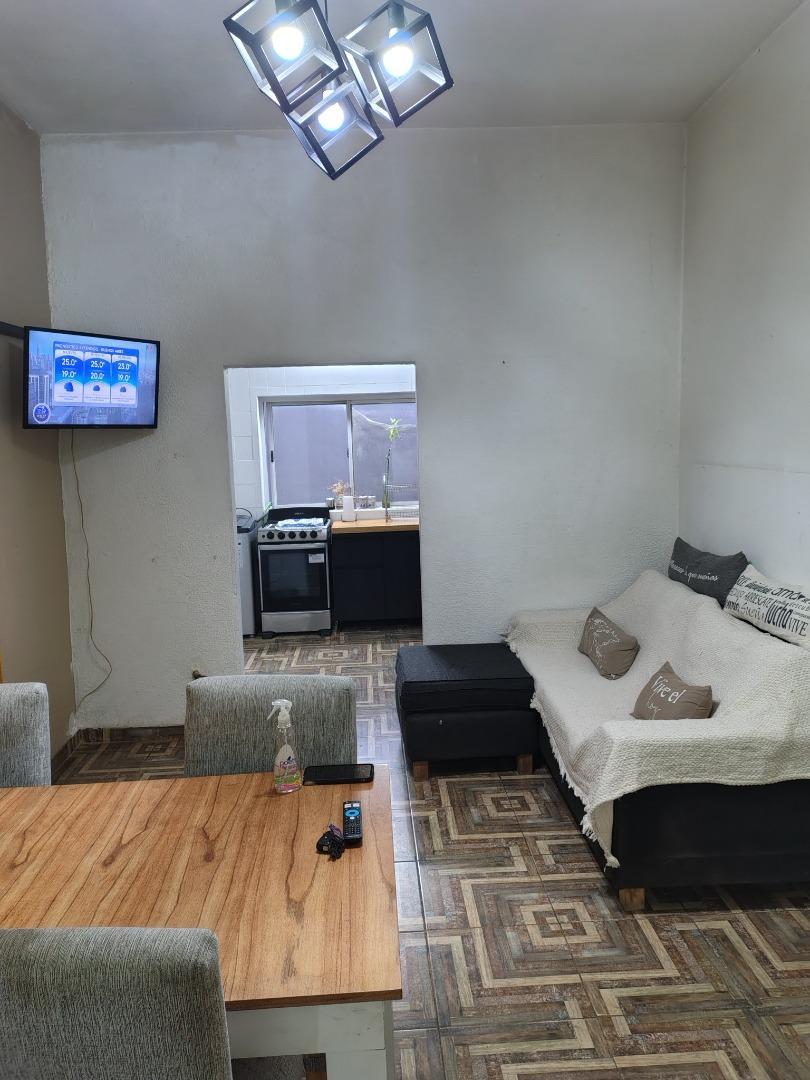 Depto Tipo Casa 3 ambientes con 1 baño