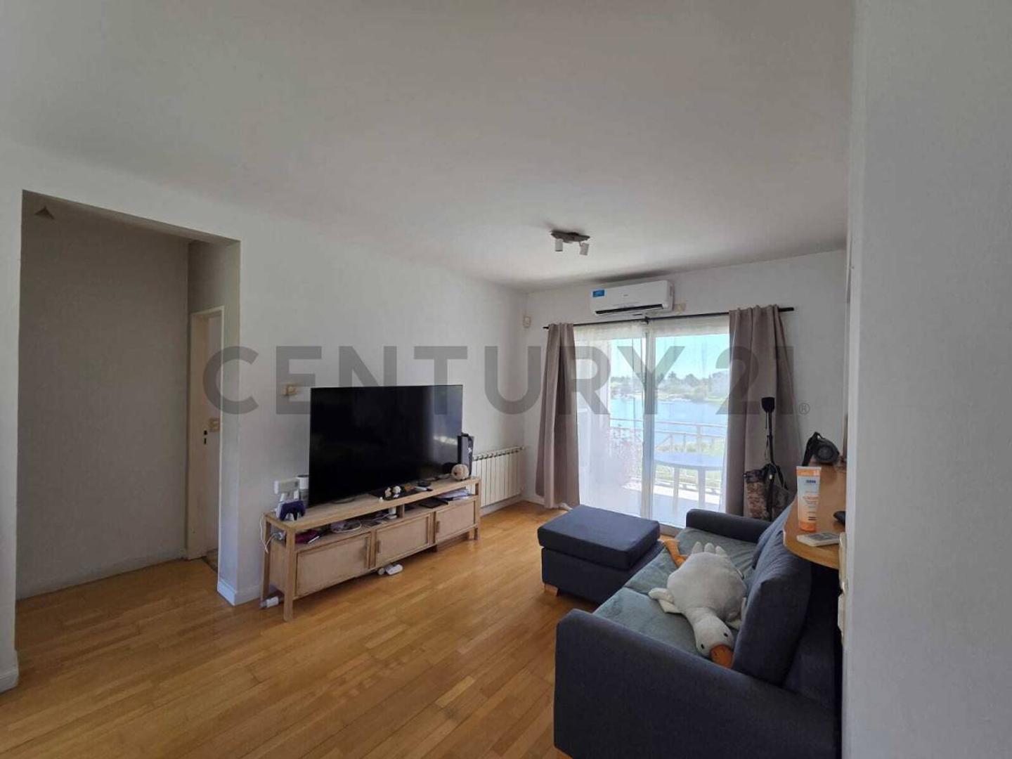 portezuelo 100, Piso 3