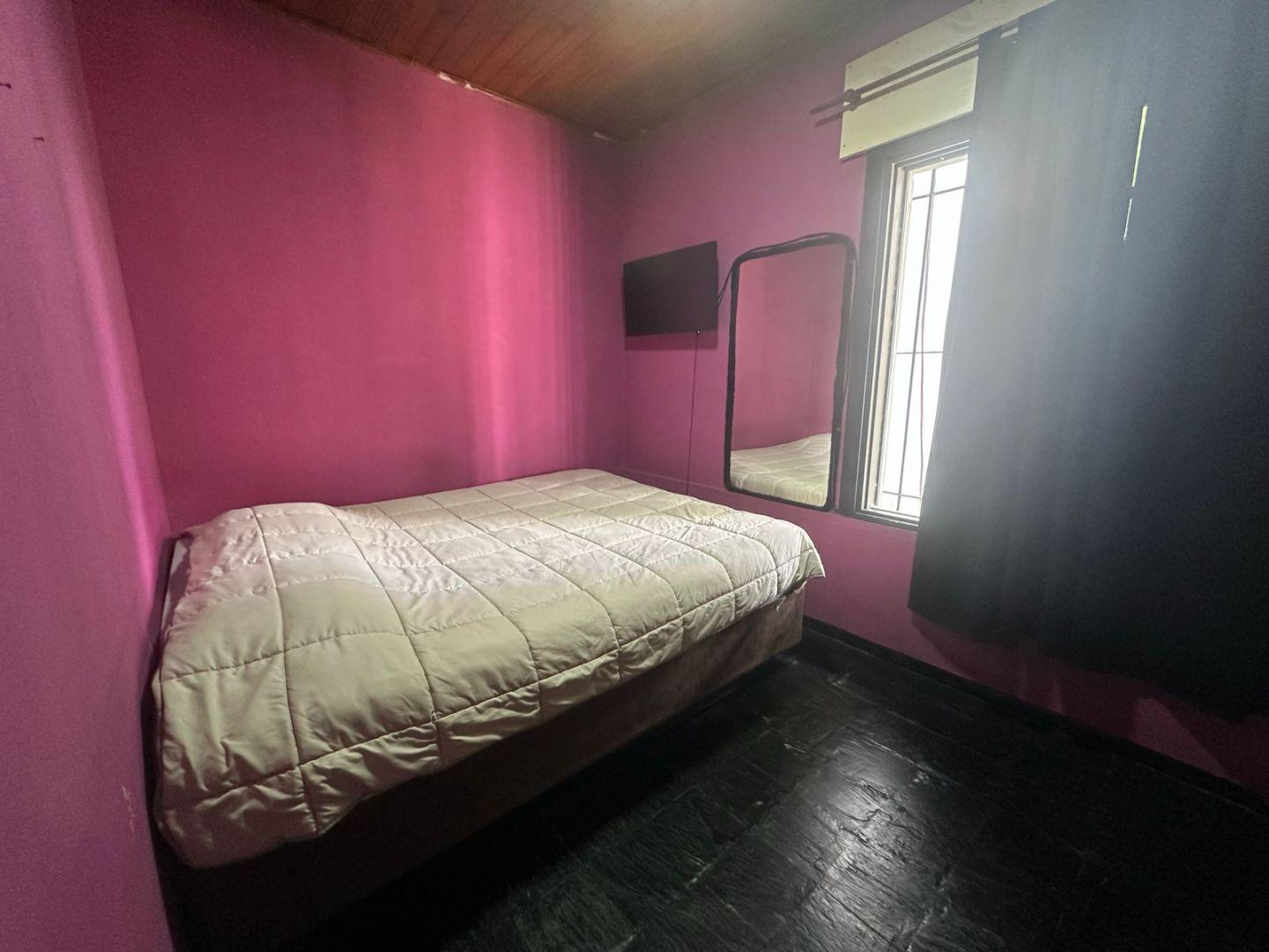 Casa 6 ambientes con 2 baños