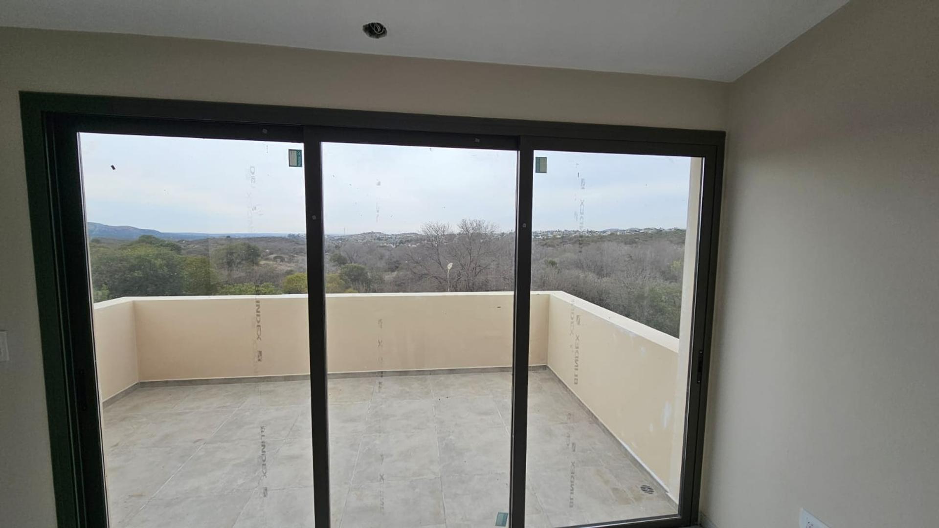Casa en Venta en Tierralta Comarca Serrana, USD 240.000