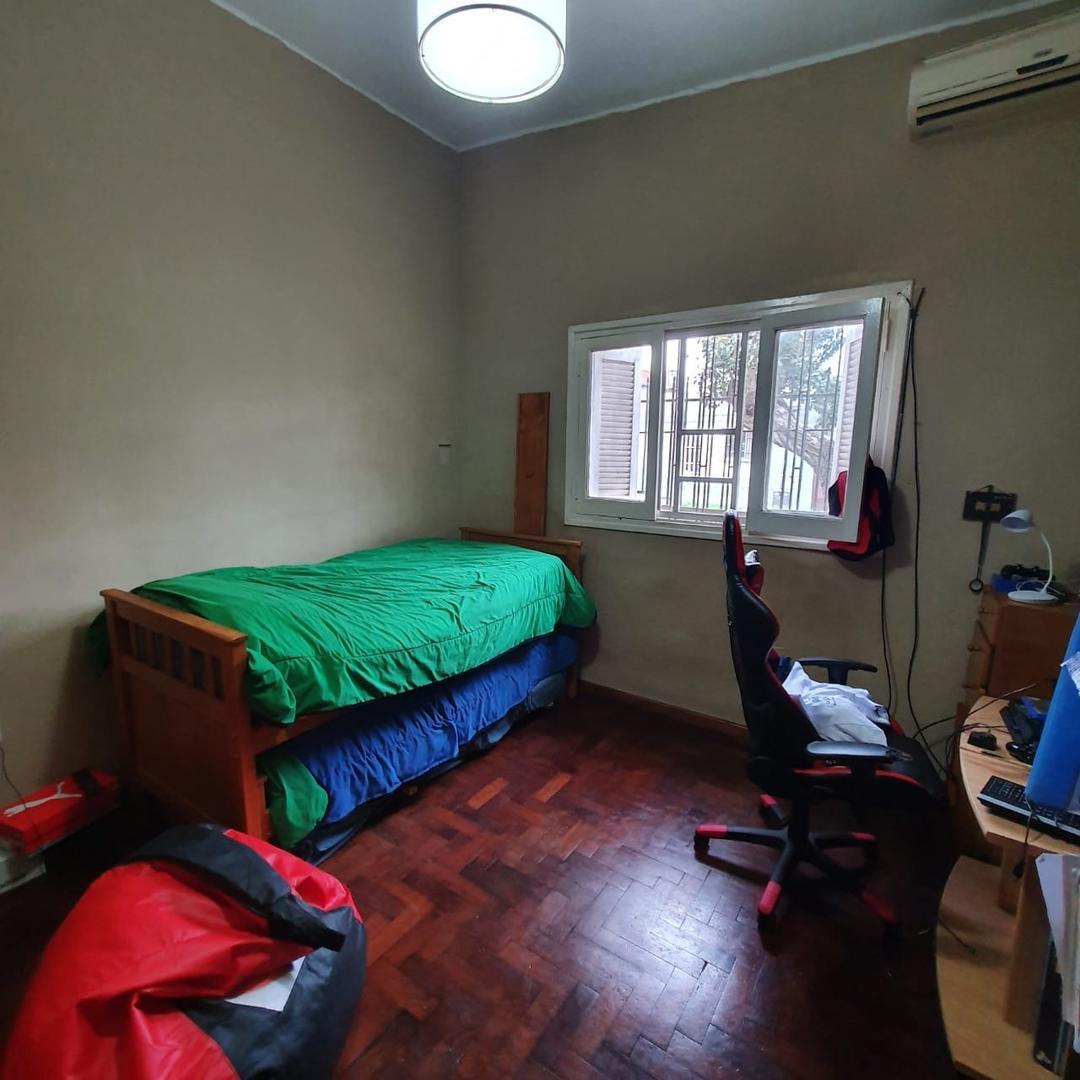 RETASADA  CASA 2 DORMITORIOS LOTE  190M2 PERMUTA