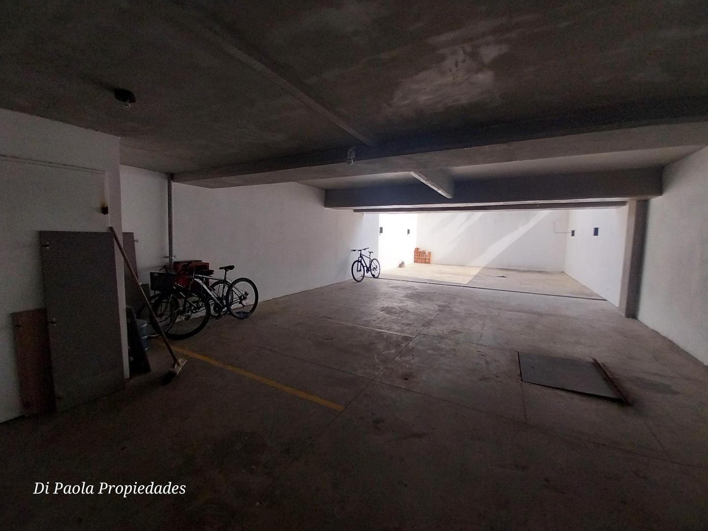 Oficina moderna equipada