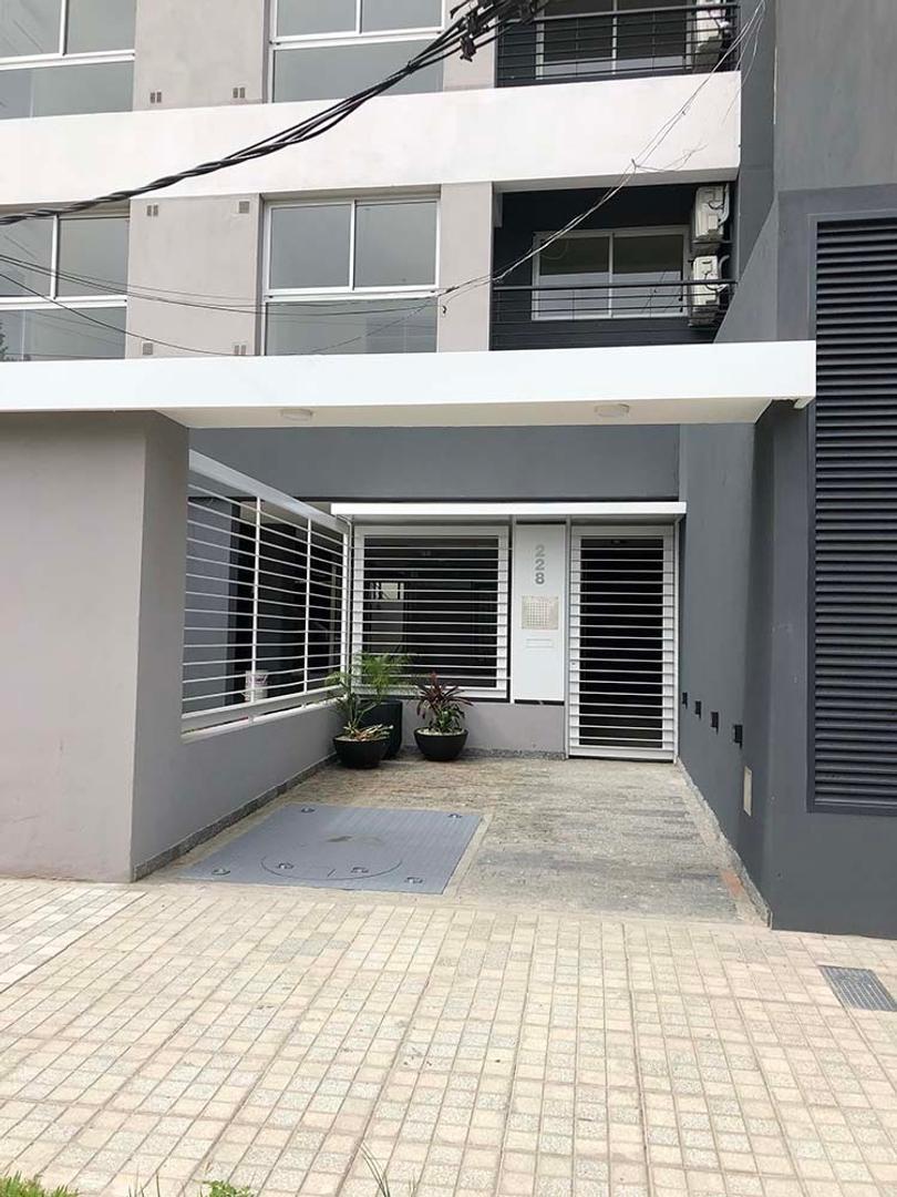 EXCELENTE DEPARTAMENTO A ESTRENAR   INMEJORABLE UBICACIÓN !