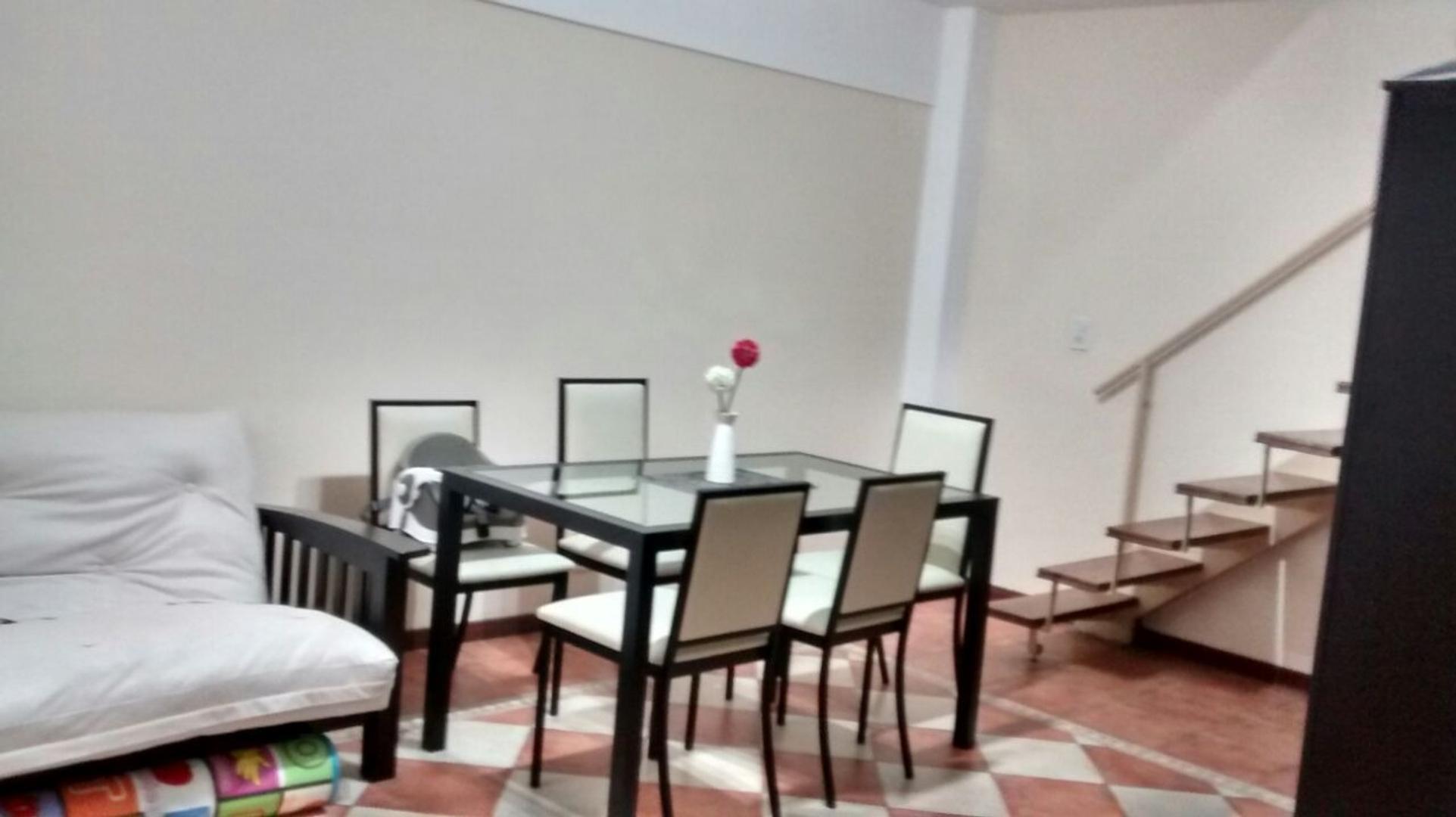 Casa en Venta en Ezpeleta Este, USD 82.000