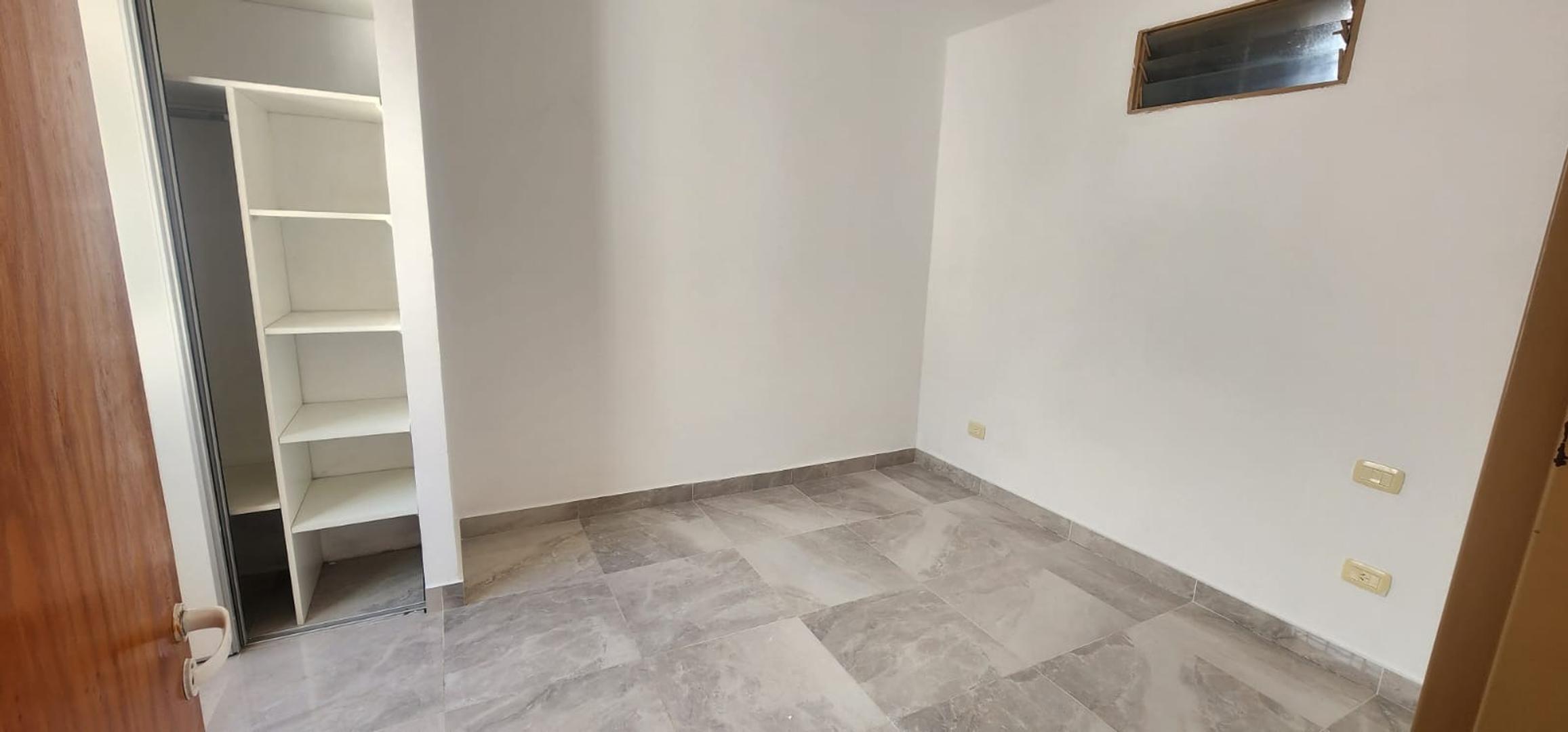 Departamento en Alquiler de Monoambiente