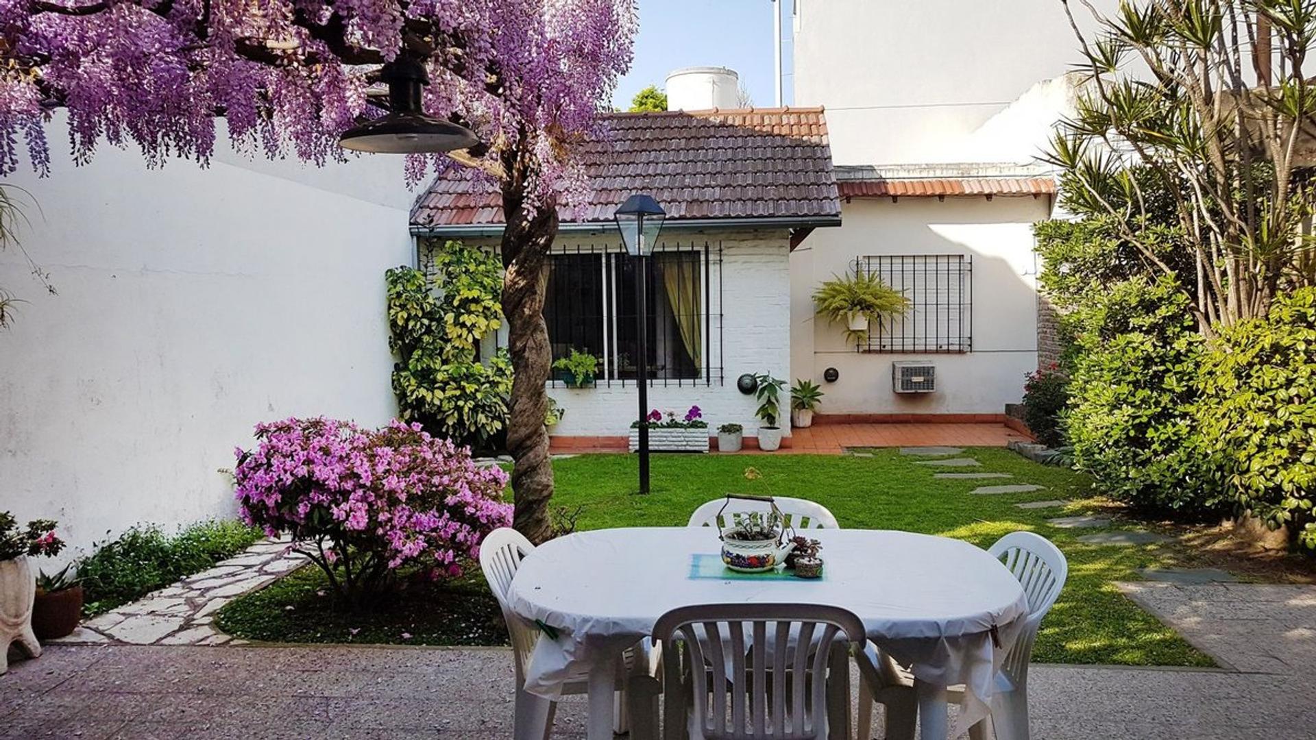 Almirante Brown 2900