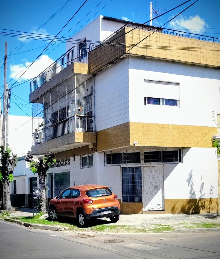 VENTA-DEPTO-4 AMB-GARAGE-LOCAL-LOMASDEL MIRADOR