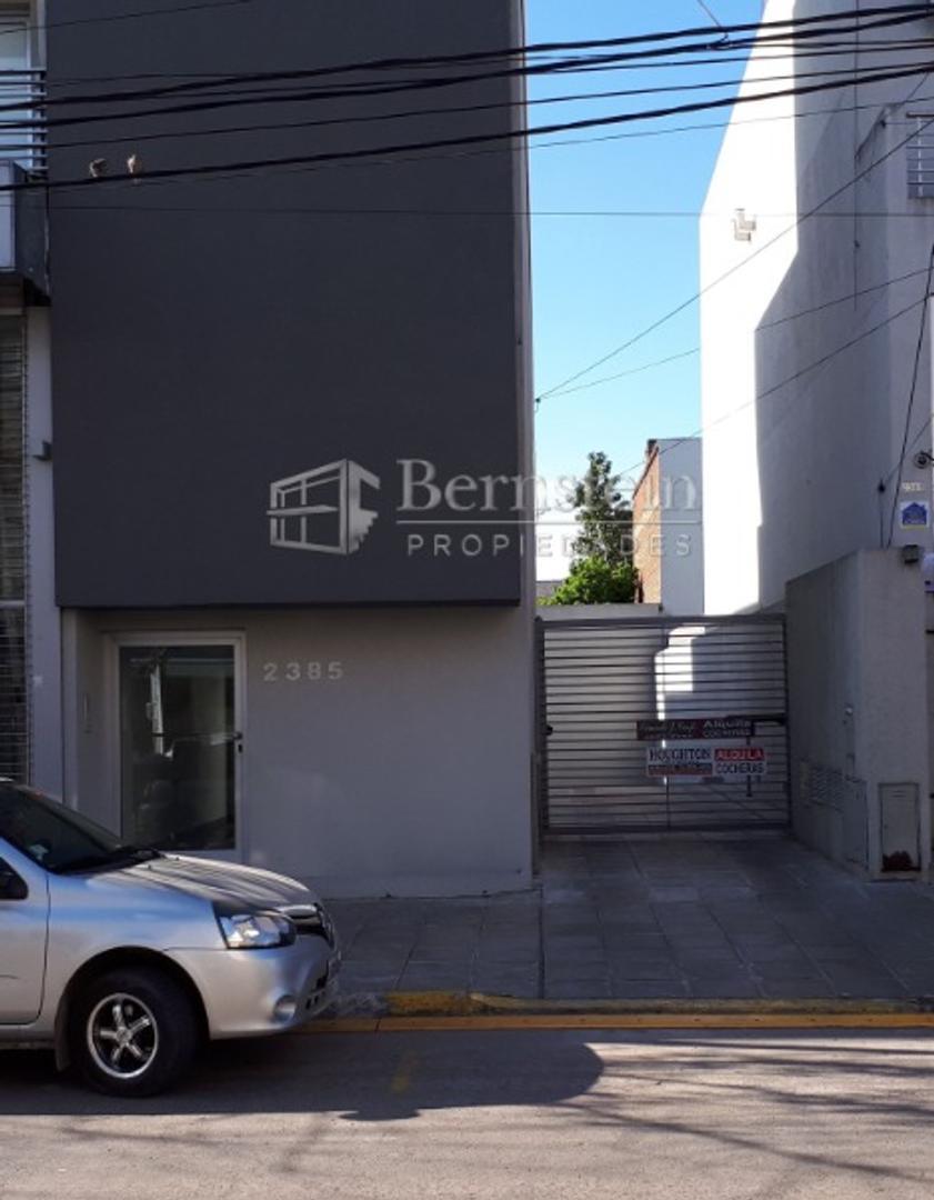 DEPARTAMENTO EN VENTA :: CASTELAR NORTE :: 4 AMBIENTES