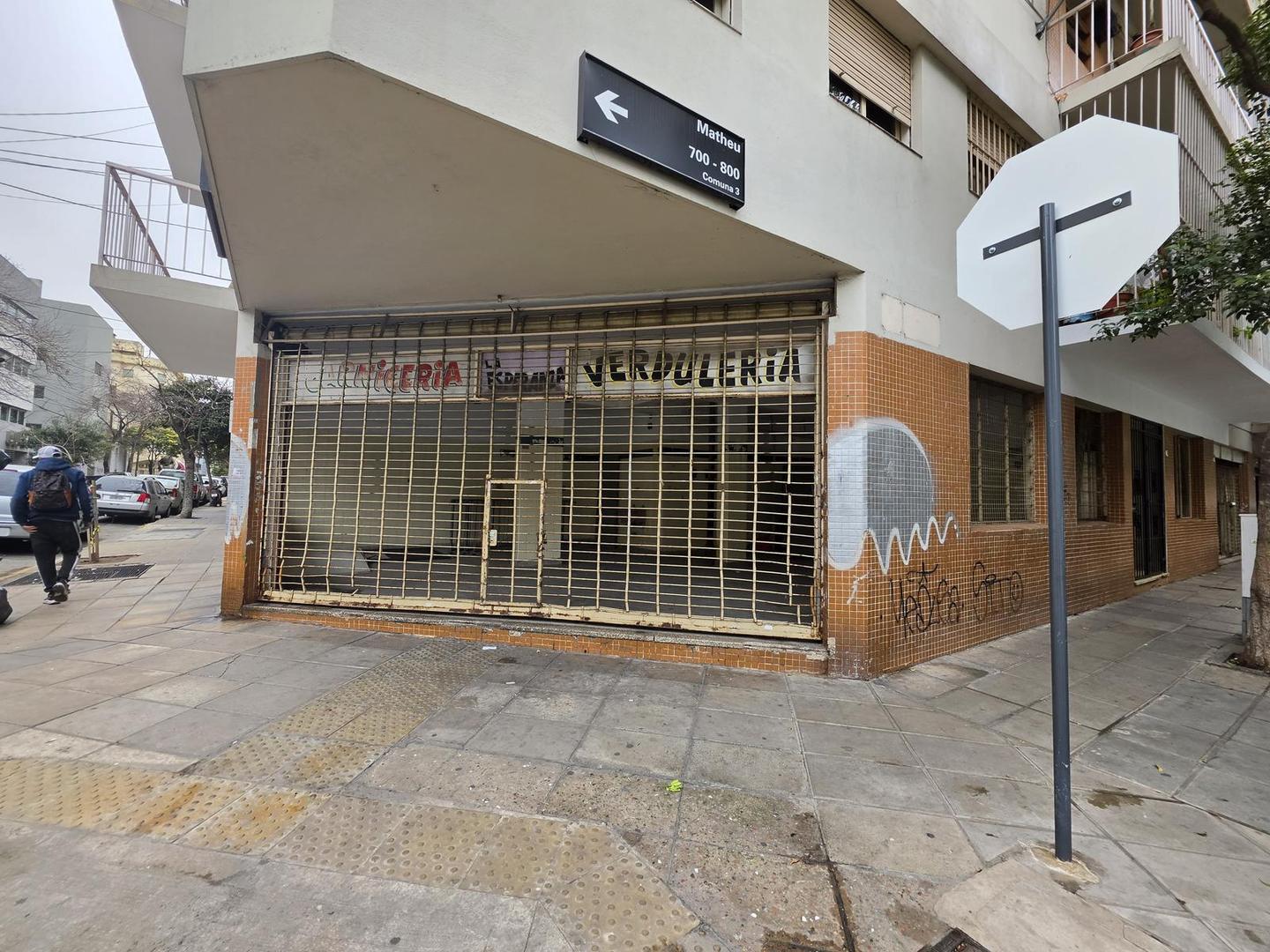 Local en Alquiler en Almagro, $ 900.000