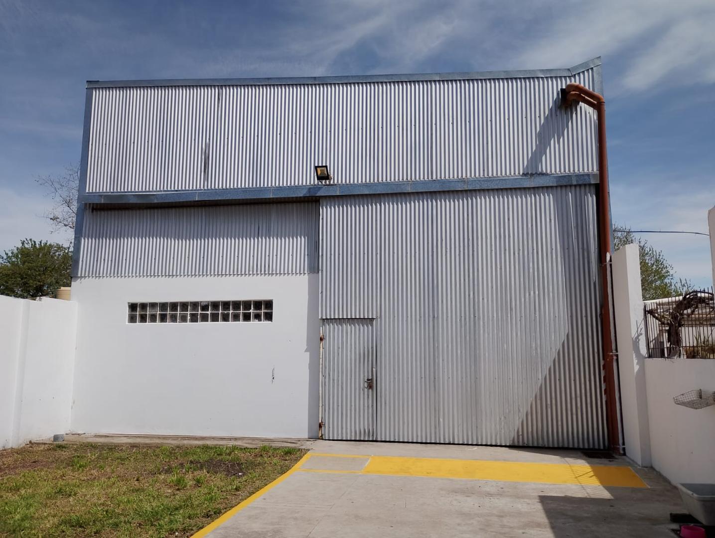 Galpon en Alquiler en Ituzaingo, $ 2.000.000