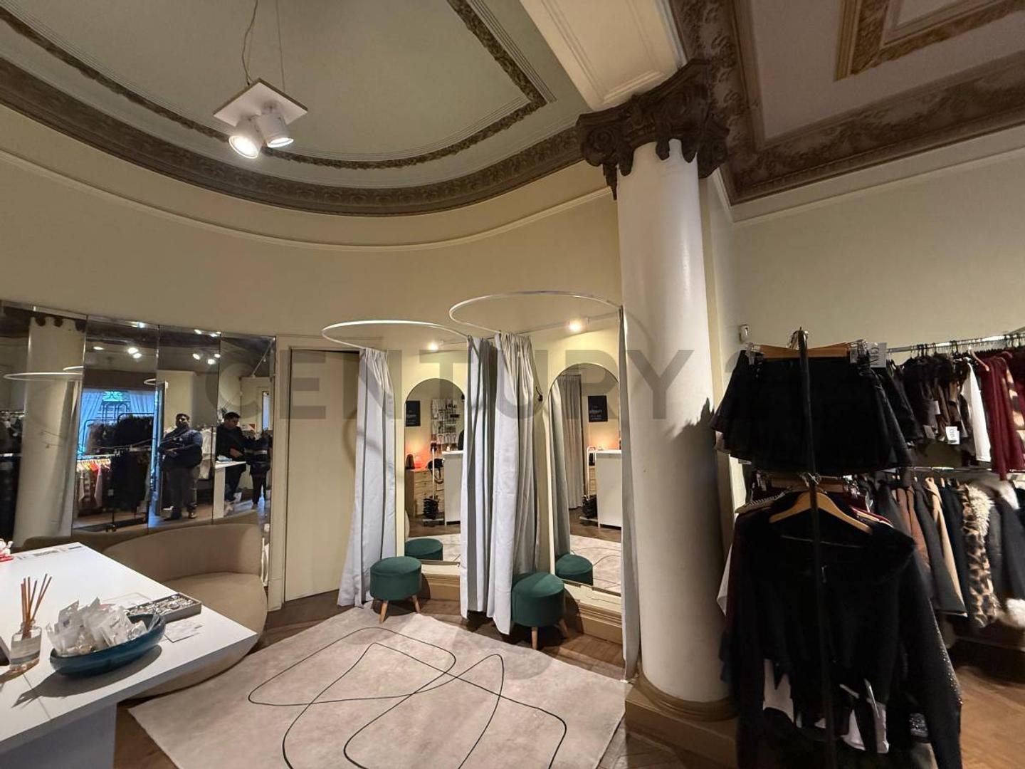 Local en Venta en La Plata, USD 140.000