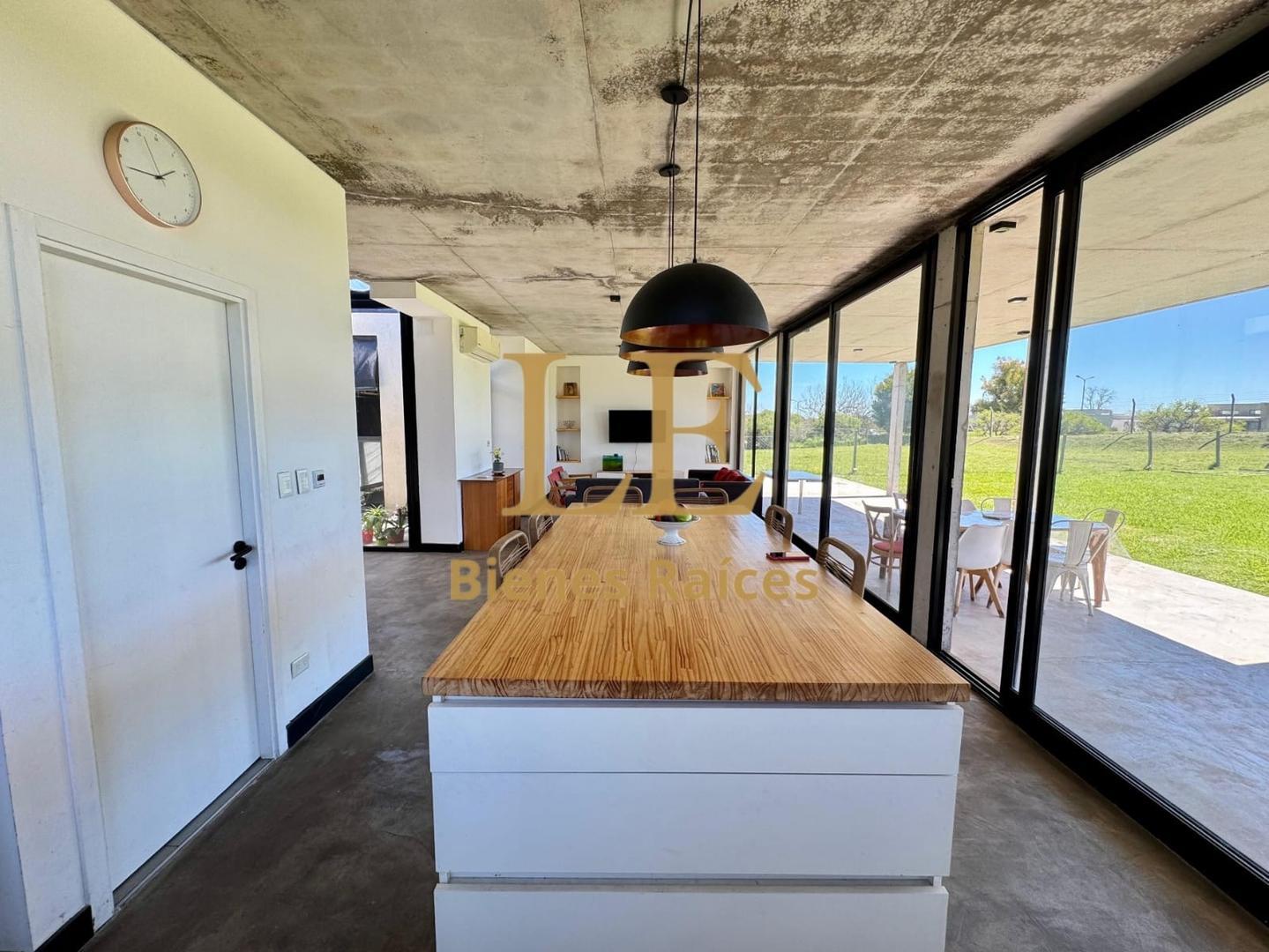 Venta Casa en San Sebastian