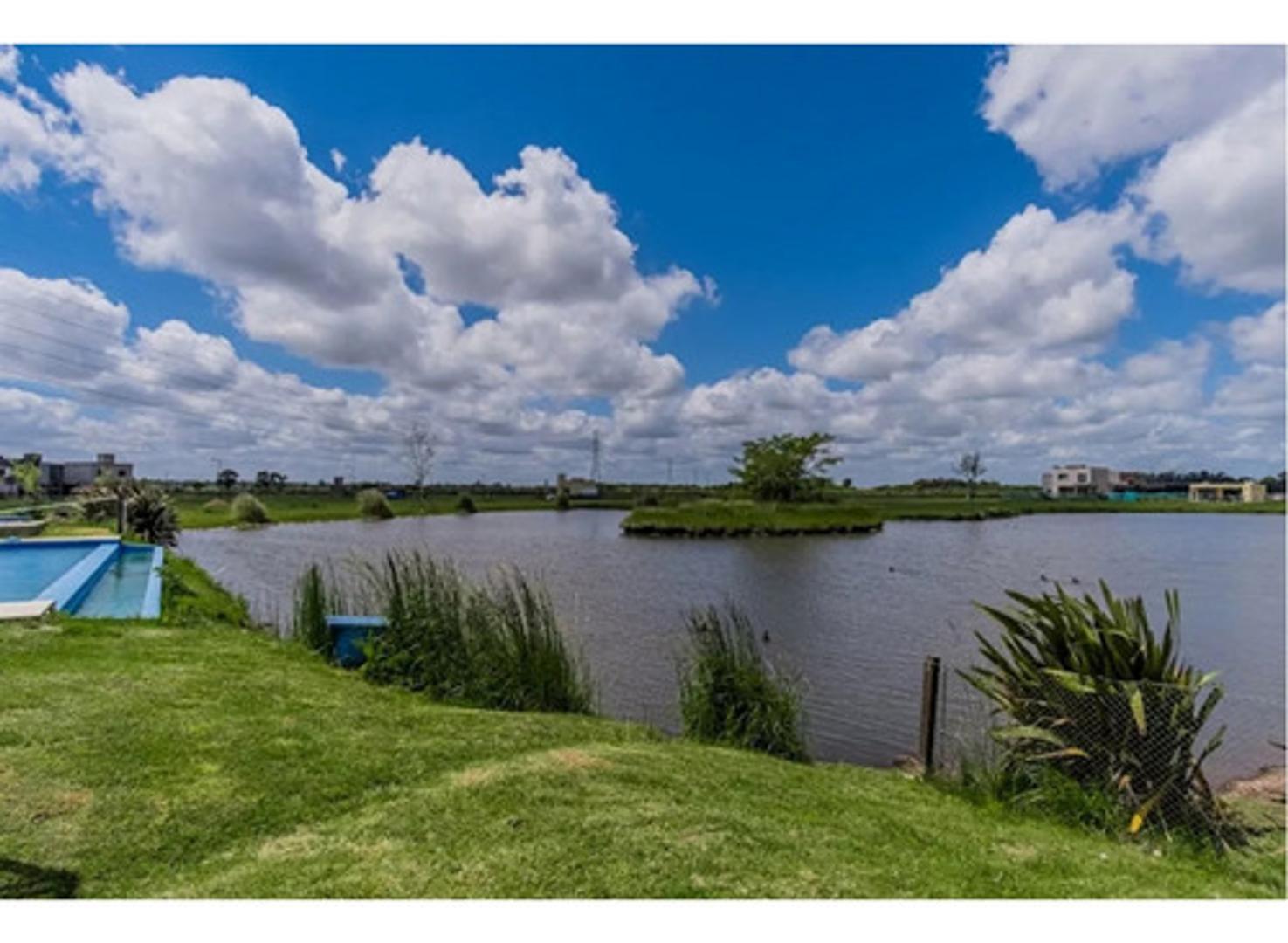 Terreno en Venta en Laguna Azul, USD 7.500