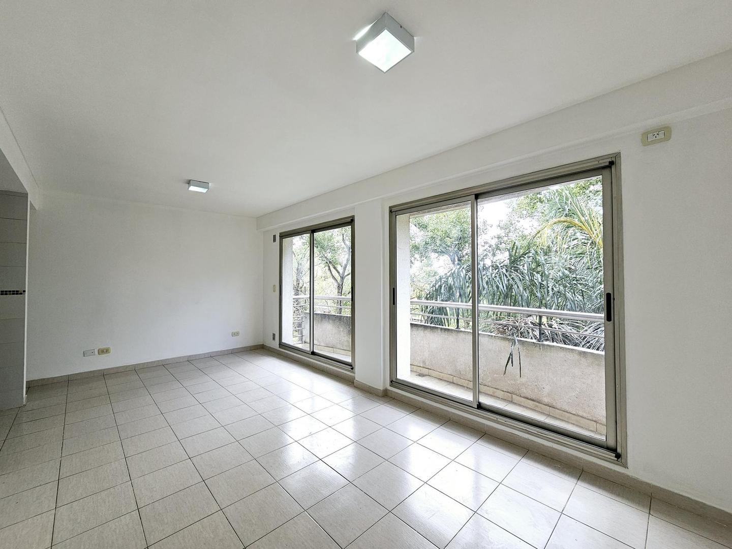 MIGUEL ANGEL al 5600