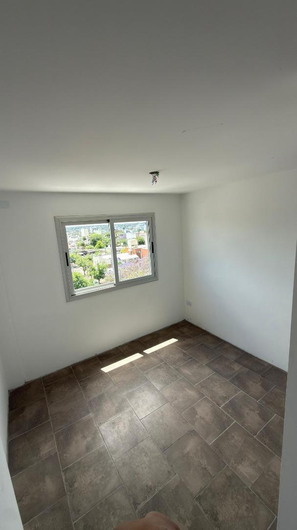 Bº ALBERDI. Dto 1 dorm a ESTRENAR. A mts de Maestro Vidal