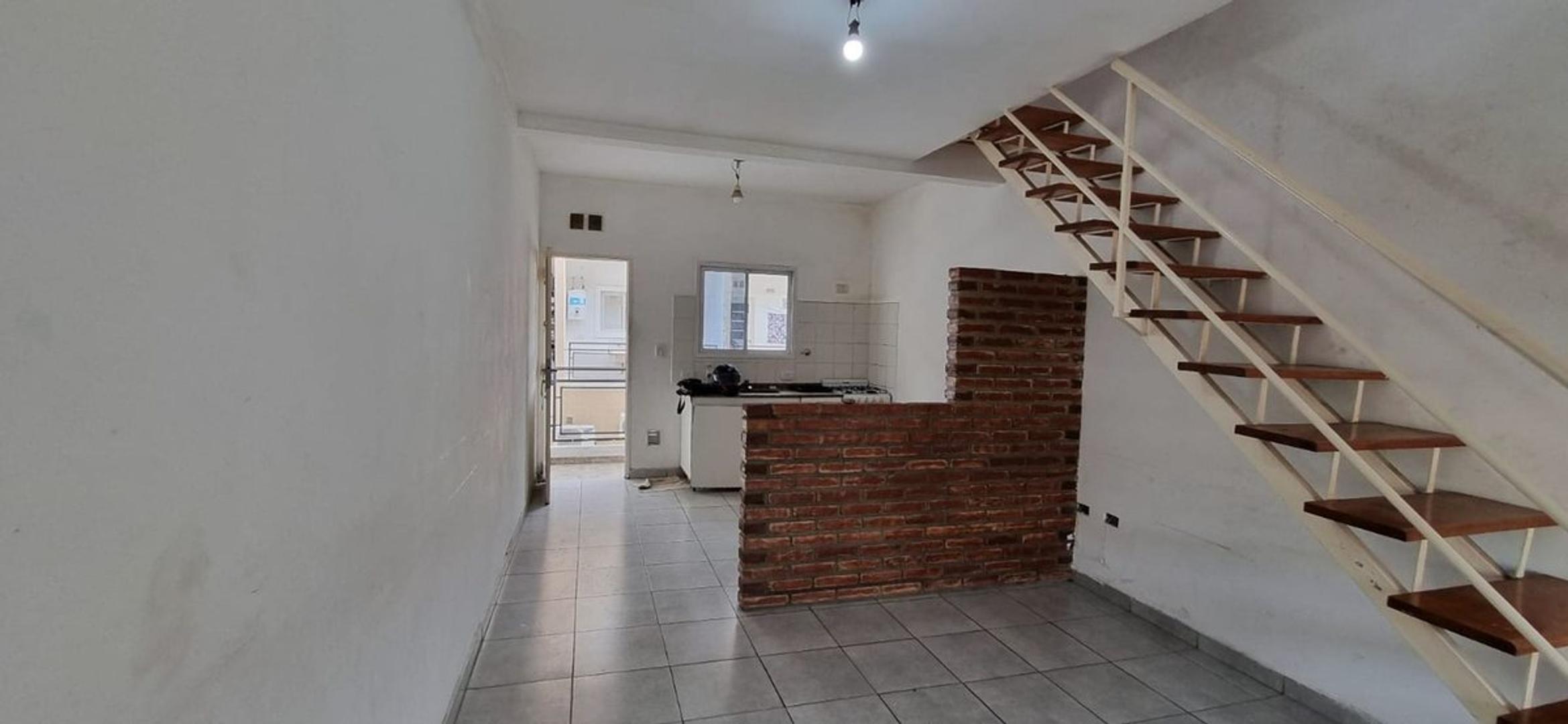 Departamento en Alquiler en San Andres, $ 600.000