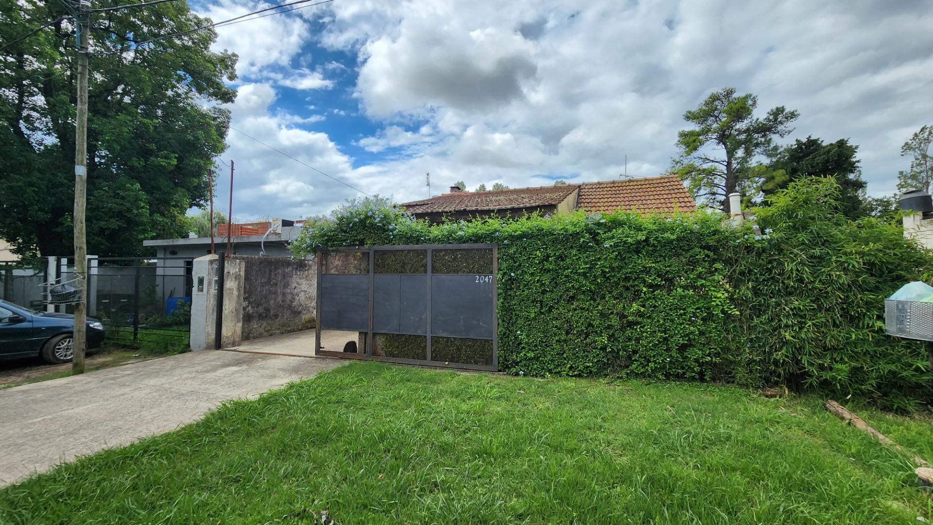 Casa en venta barrio De Vicenzo Grande, Pilar