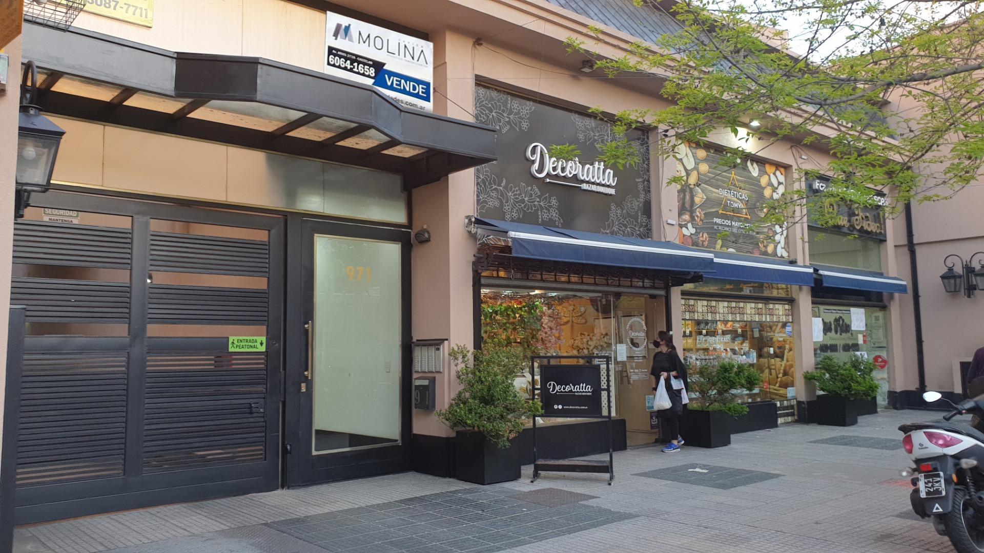 Venta de departamento de 3 ambientes en Castelar Norte