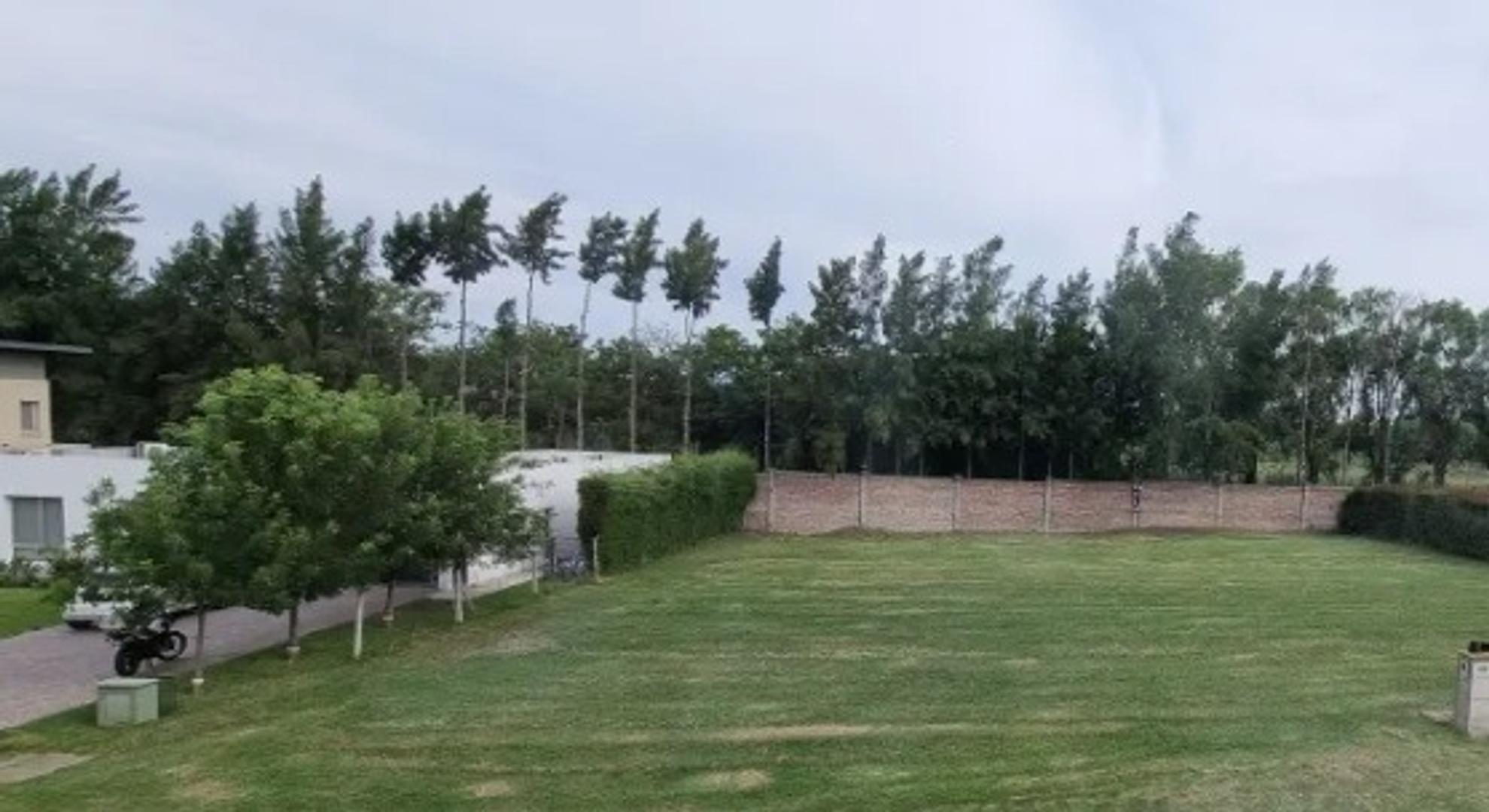 Terreno en Venta en Los Troncos, USD 189.000