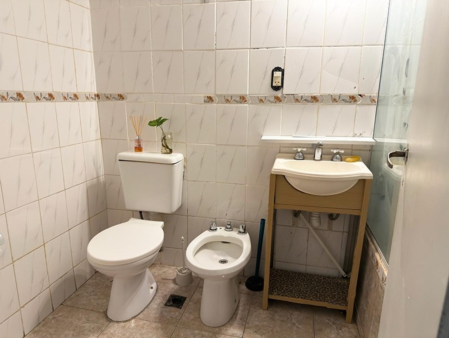 Departamento 4 ambientes con 1 baño