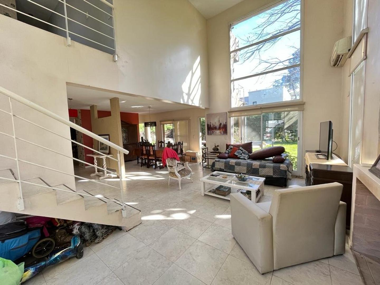 Casa en Venta COUNTRY LOMA VERDE