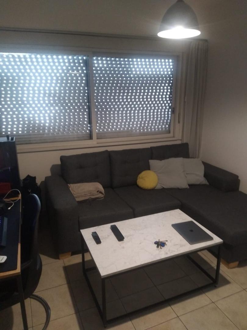 Ecuador 1400, Piso 3