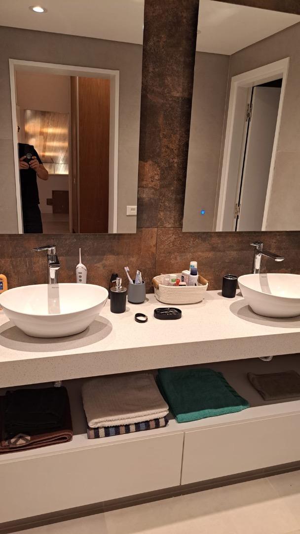 Casa en Alquiler Temporal con 2 cocheras