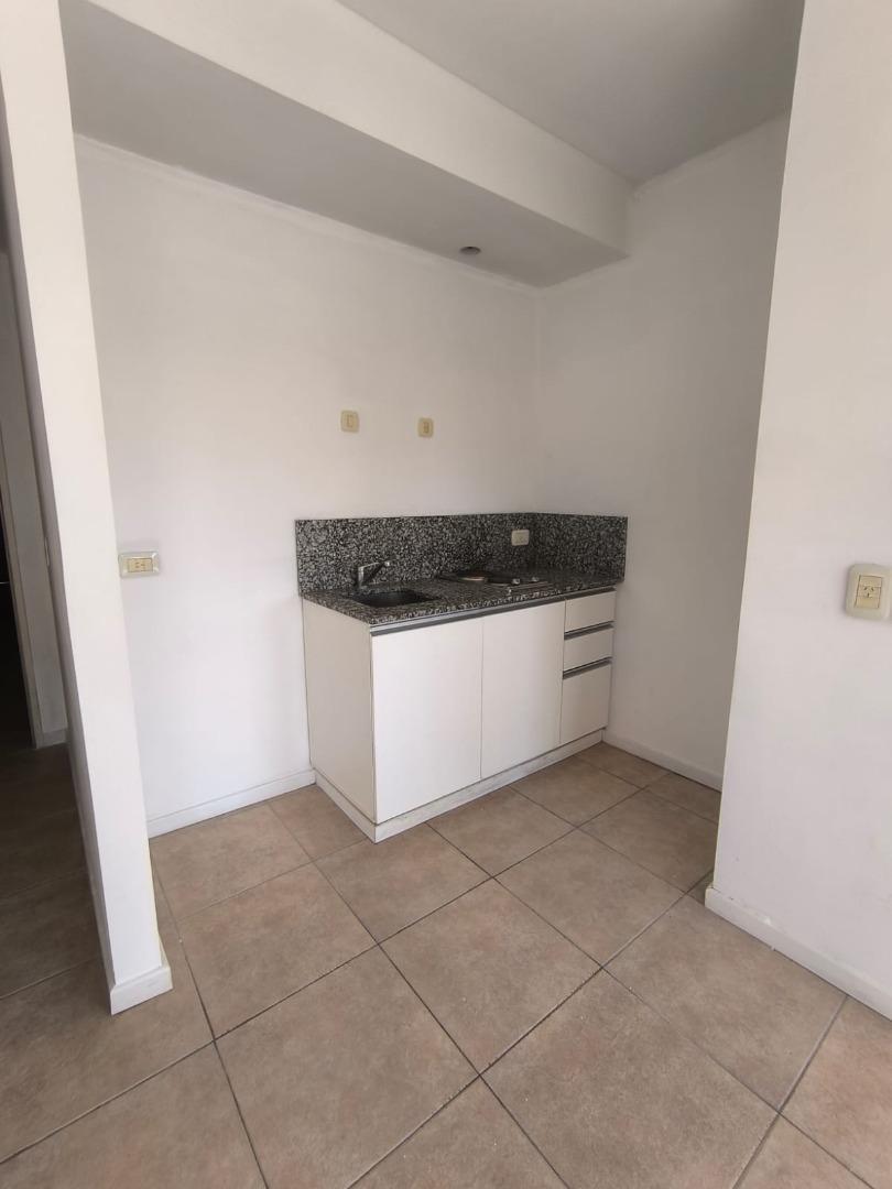 Departamento en Alquiler en San Miguel, $ 420.000