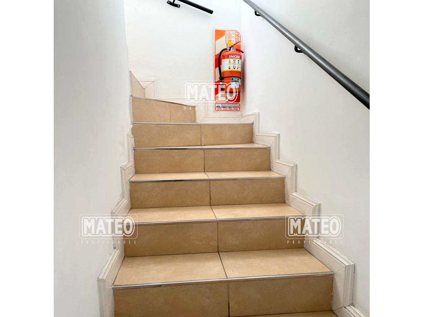 Impecable Departamento en Primer Piso - APTO CREDITO