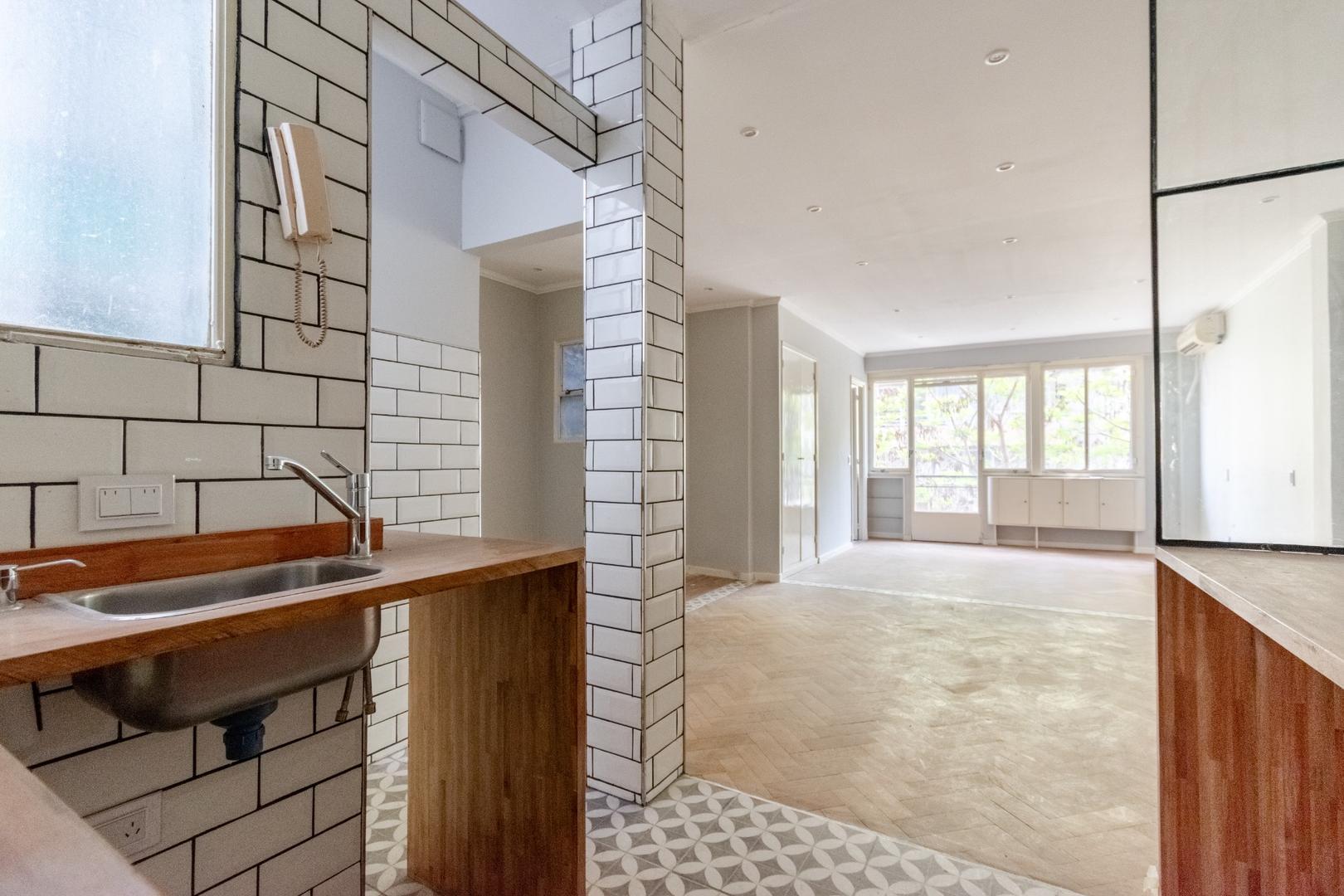 Reciclado I Gran Ambiente I Luminoso I 2 Baños I Apto