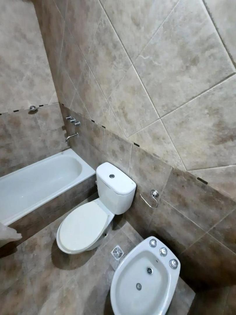 Casa en Alquiler en Ituzaingo, $ 1.100.000