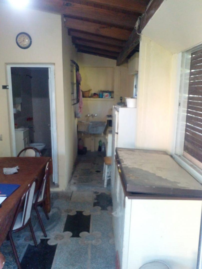 Casa en Venta con 5 cocheras