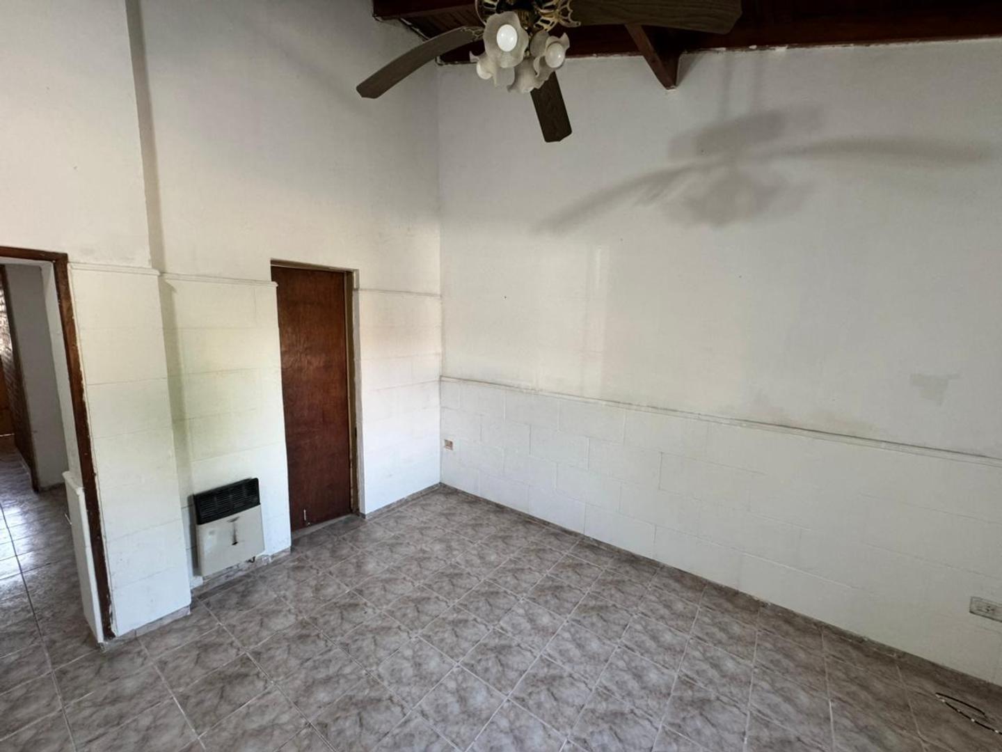 Depto Tipo Casa en Alquiler de 2 ambientes