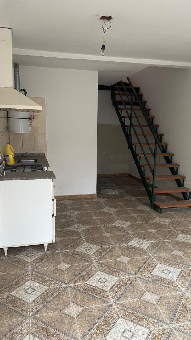 Depto Tipo Casa en Venta de Monoambiente