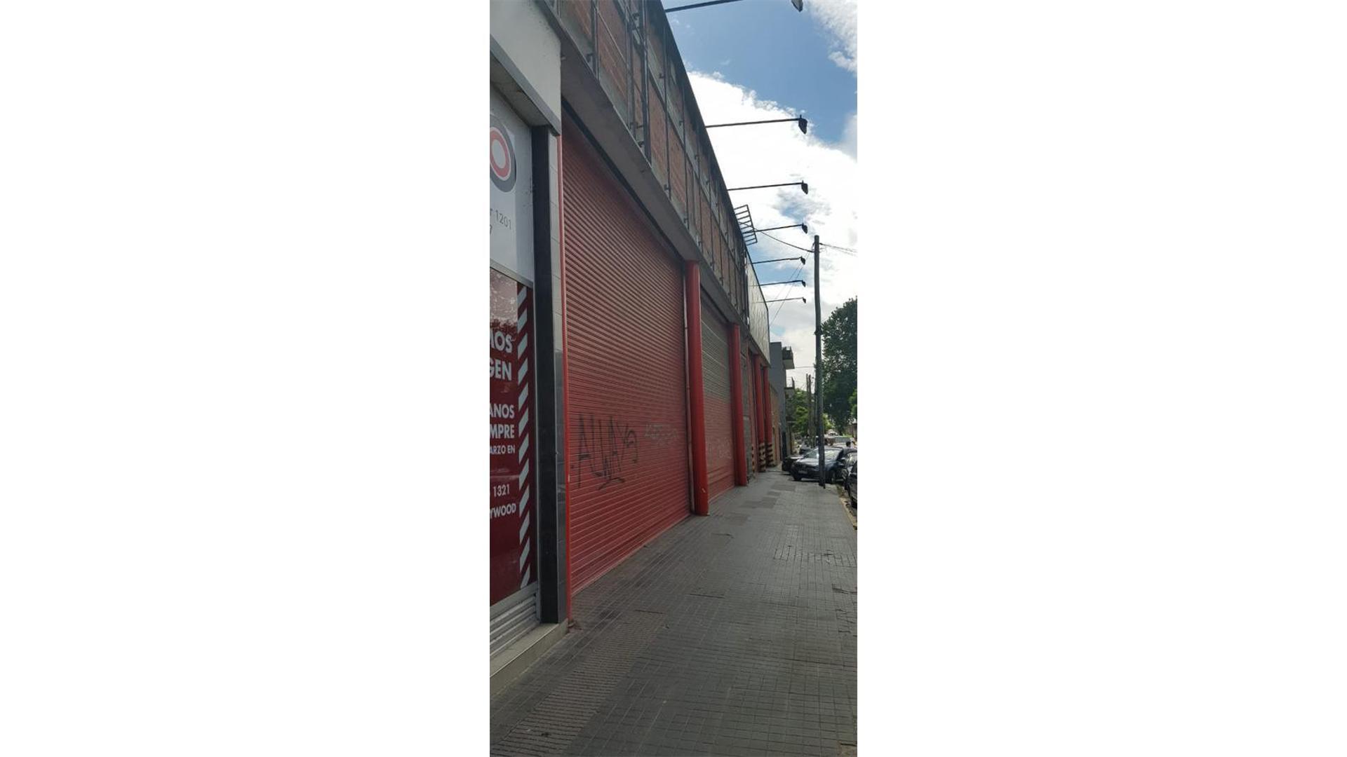 Local en Alquiler en Vicente Lopez Vias / Rio, USD 5.000