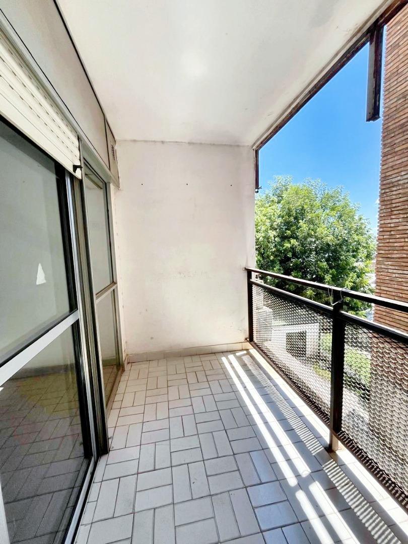 Departamento en Alquiler de 4 ambientes