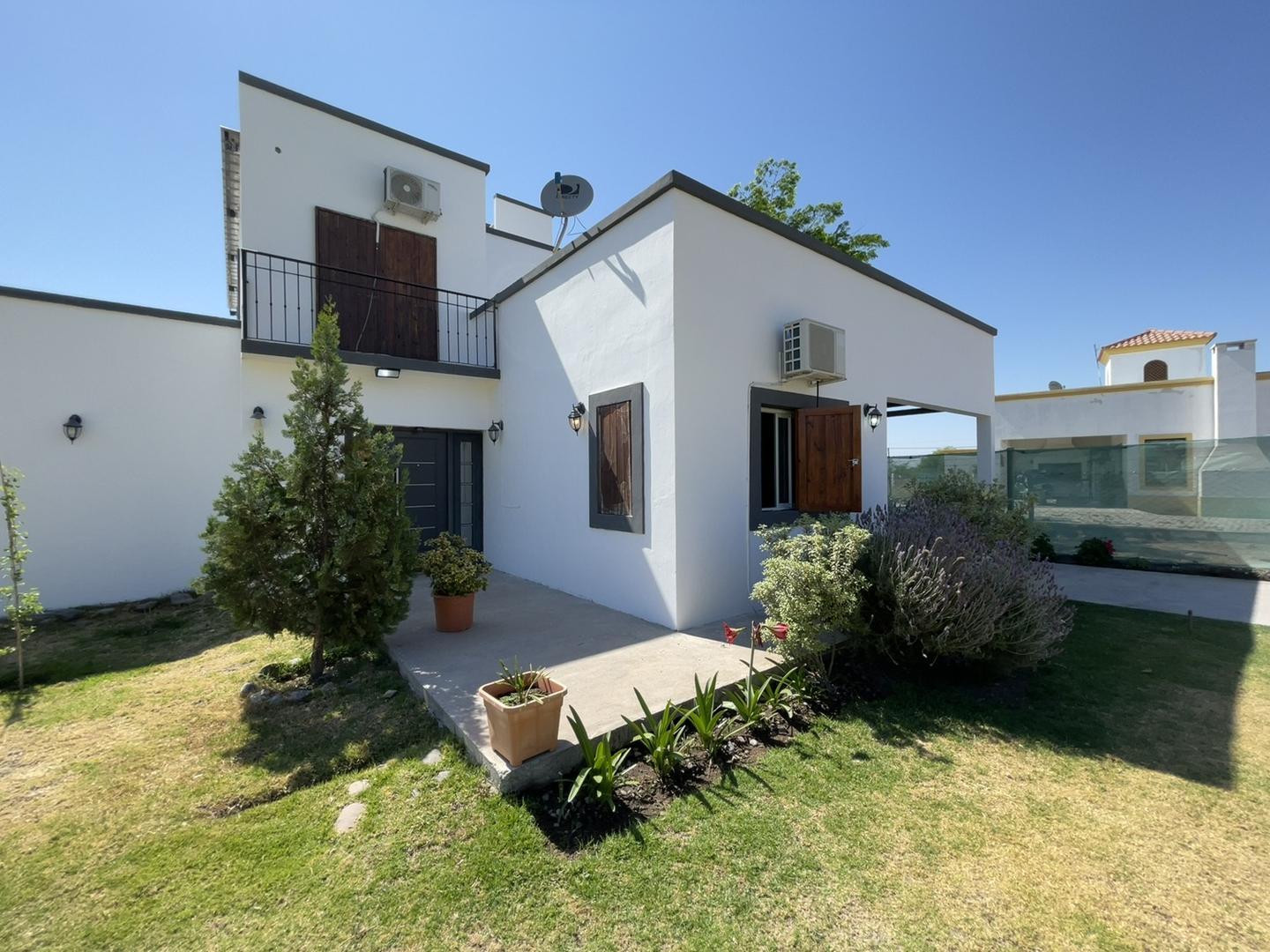 Casa en Venta de 3 dormitorios