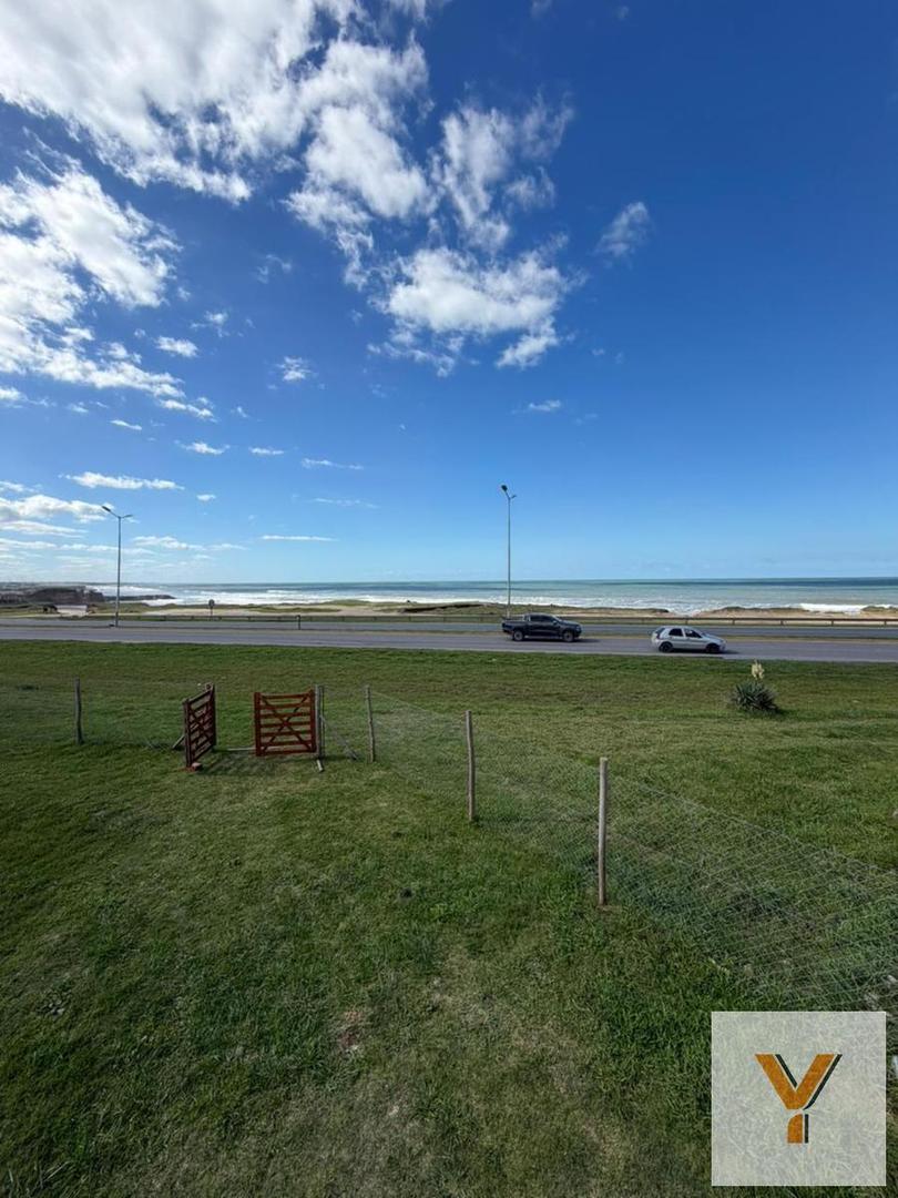 Depto Tipo Casa en Venta de 2 ambientes