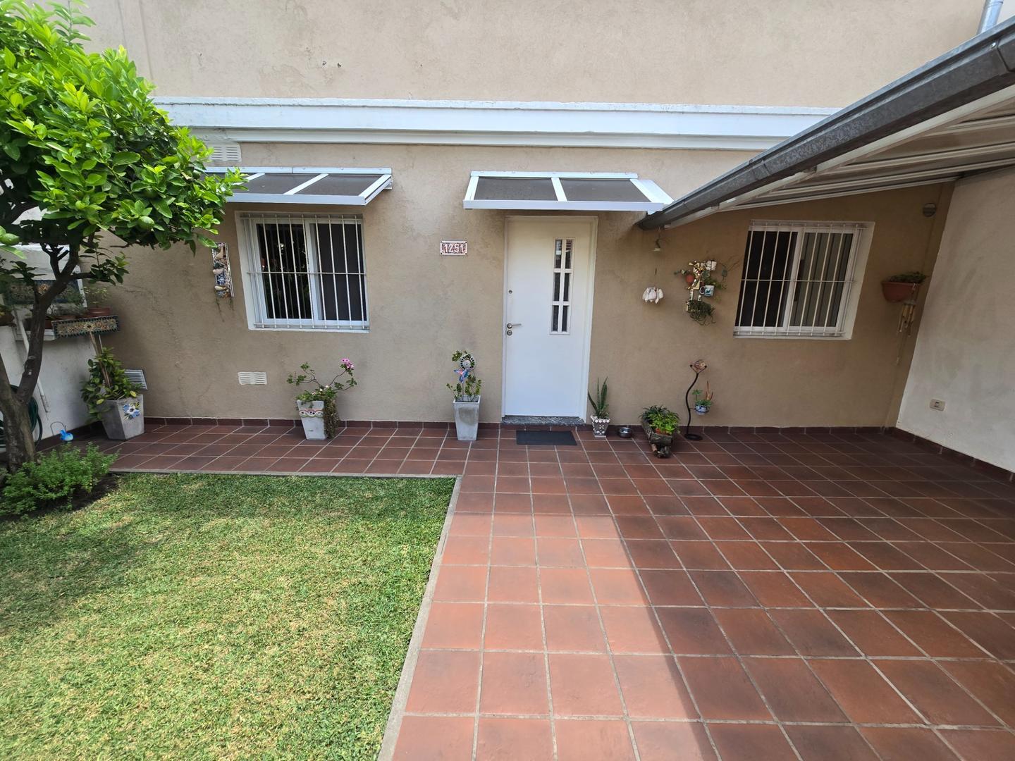 Depto Tipo Casa en Venta de 1 dormitorio