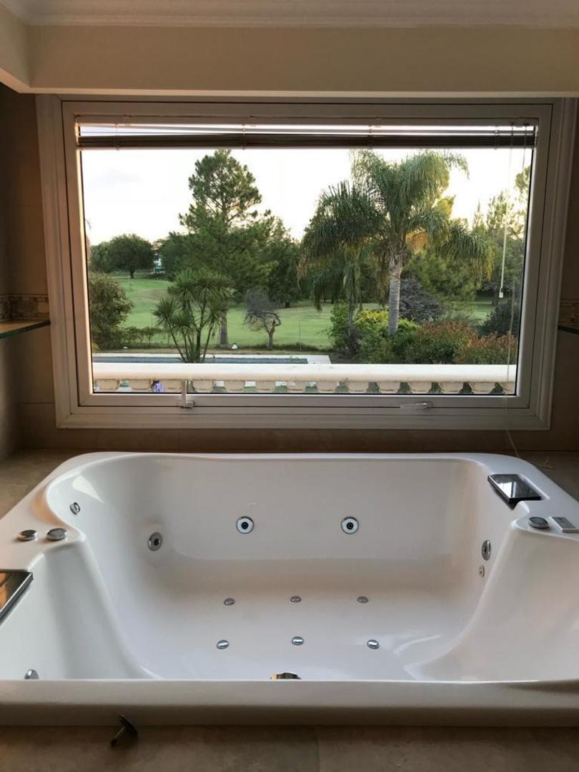 Casa en Venta en Centro, USD 770.000