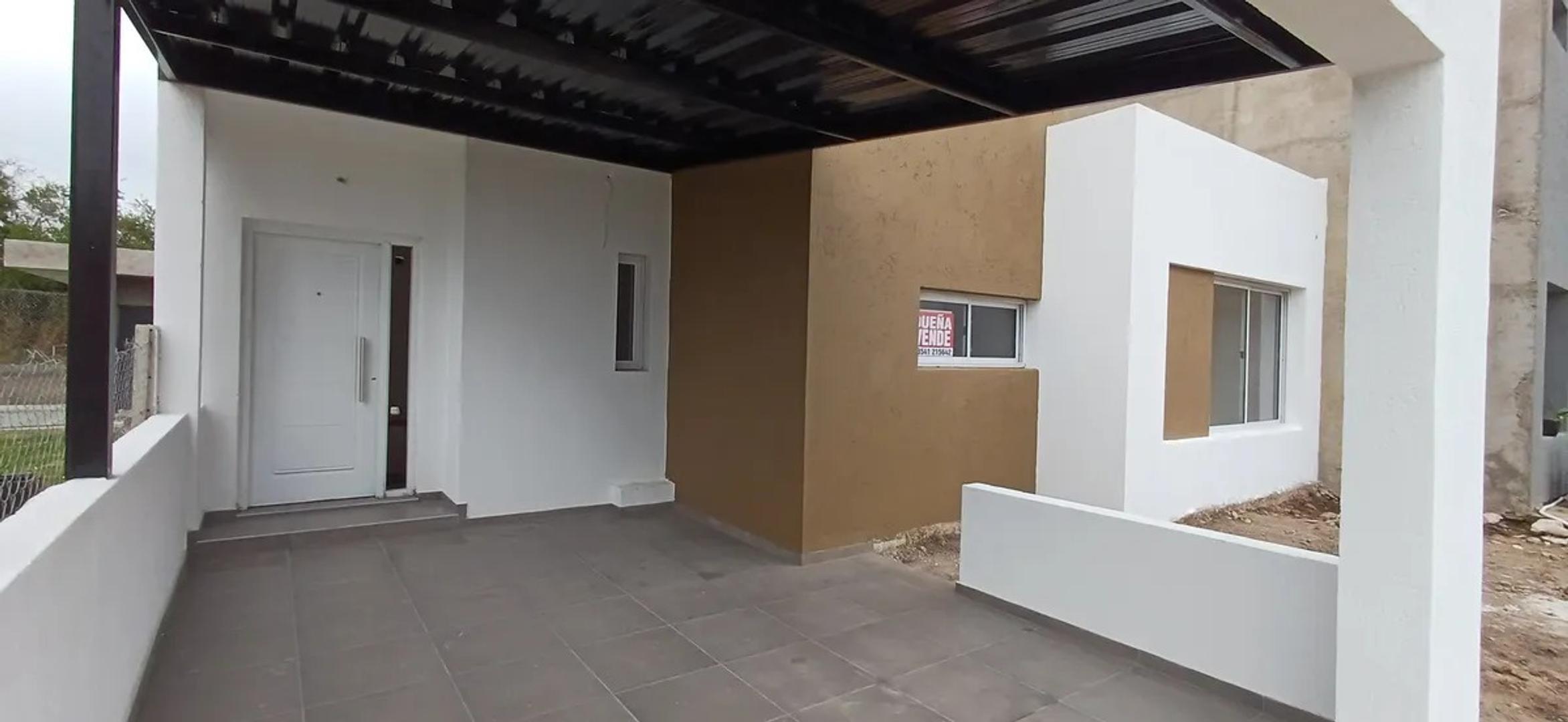 Casa 3 ambientes con 1 baño