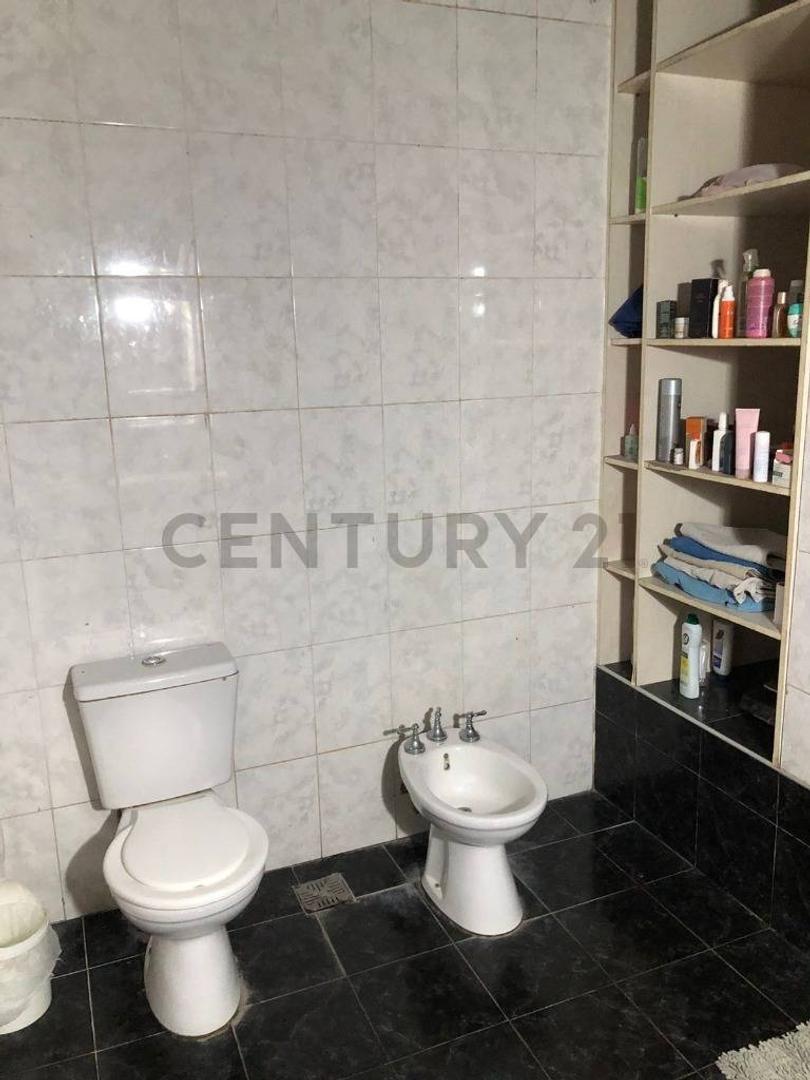 Casa en Venta en Glew, USD 360.000