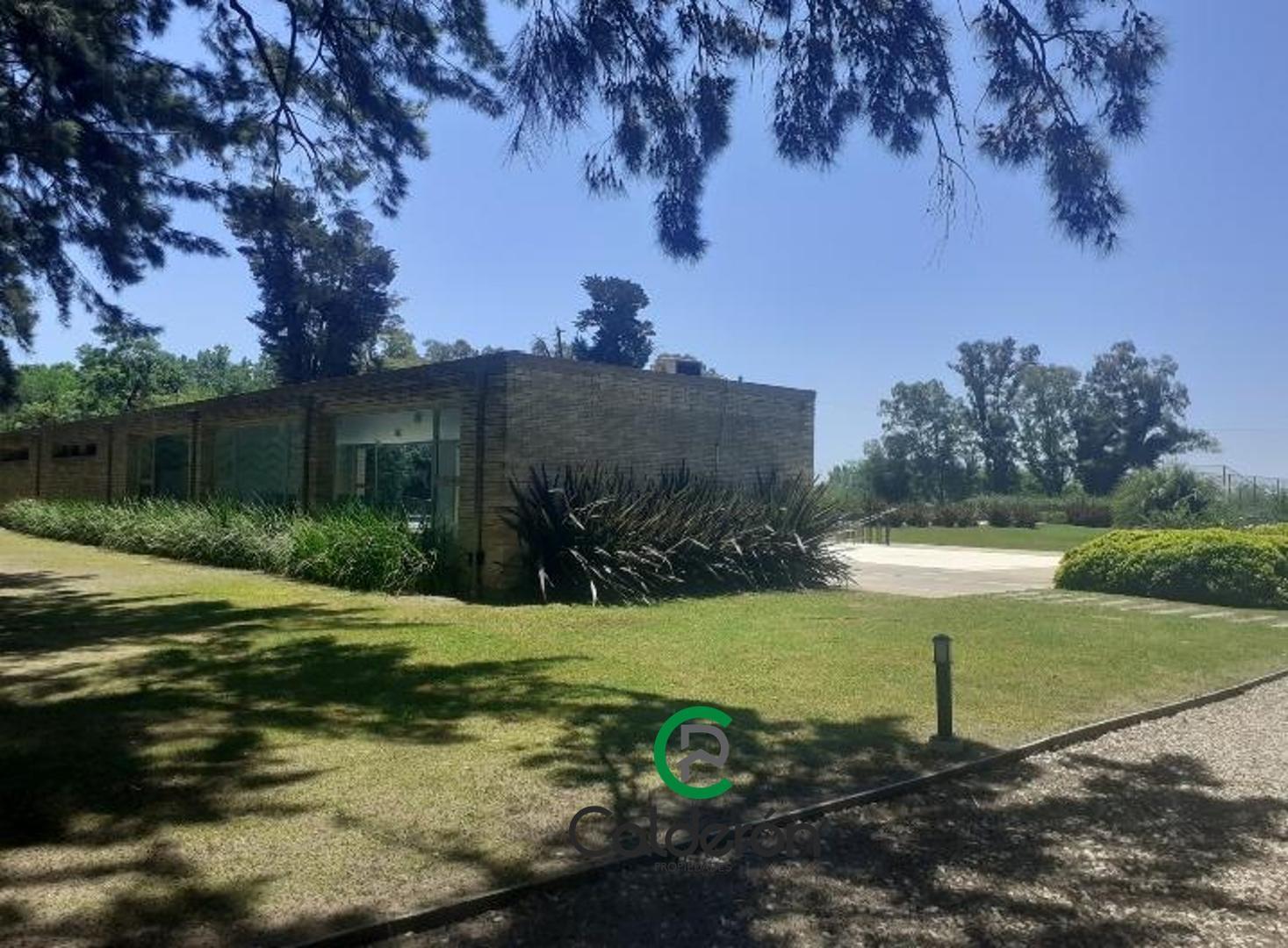 Terreno en Venta de 821,0 m2