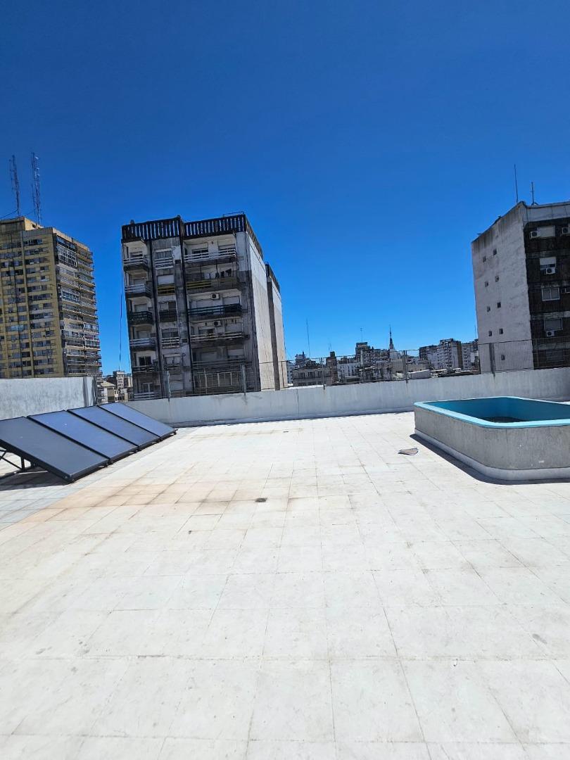 MONOAMBIENTE CENTRICO LUMINOSO