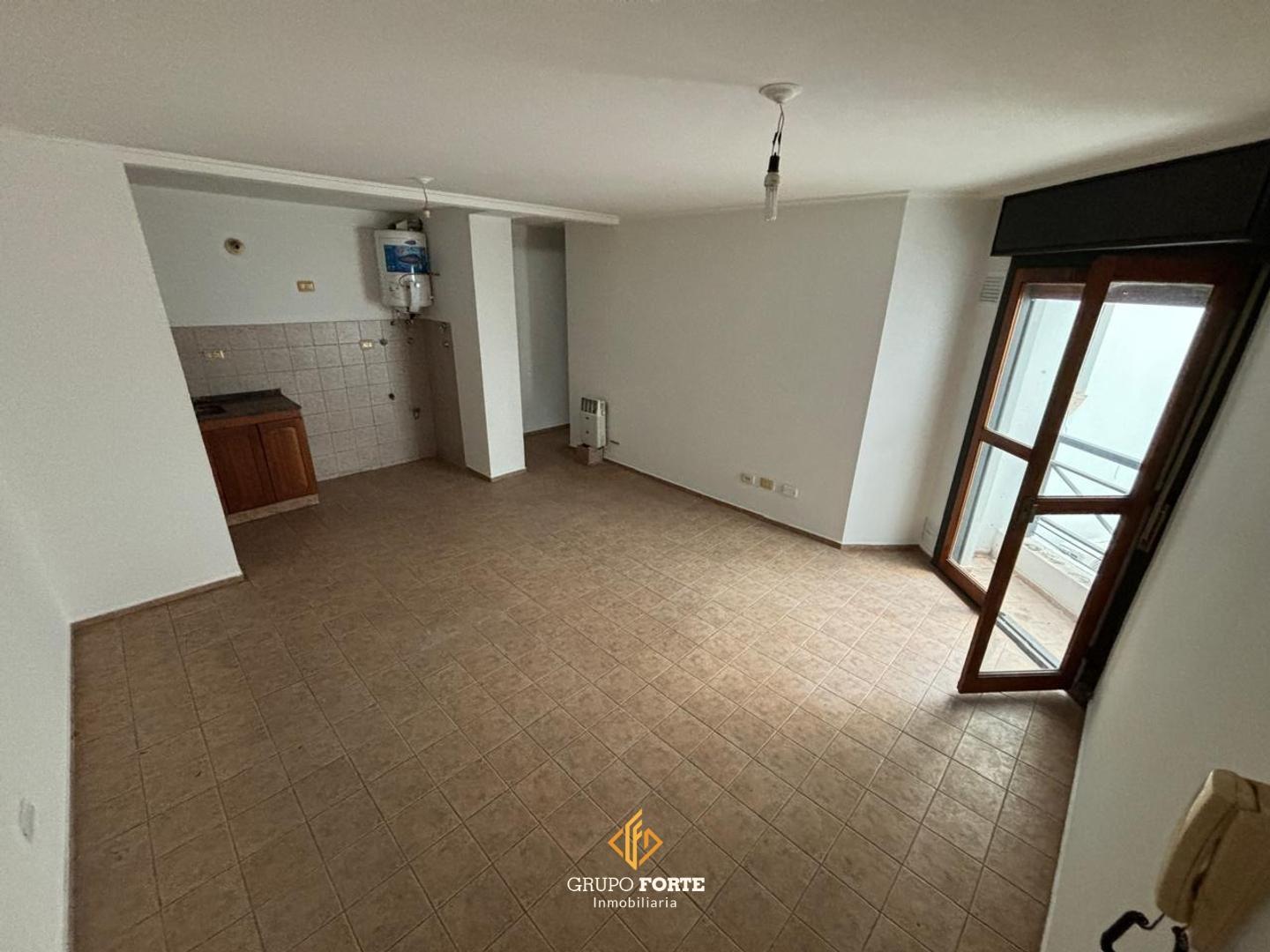 Caseros 1186 , Piso 1